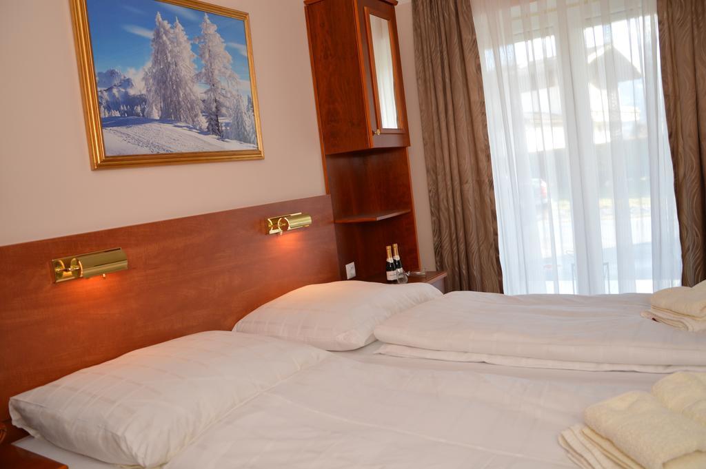Private Room Pyrkerstrasse Bad Hofgastein Δωμάτιο φωτογραφία
